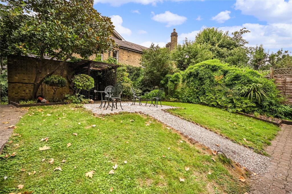 Property photo 8