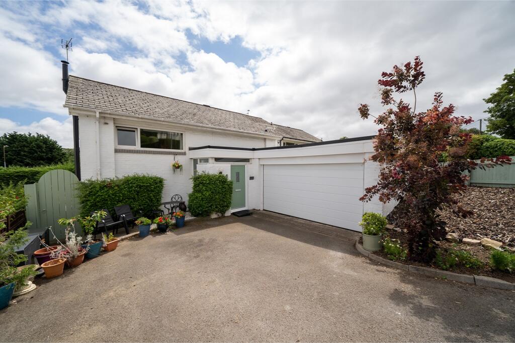 Main image of property: The Old Malthouse, Dinas Powys, The Vale Of Glamorgan. CF64 4DQ