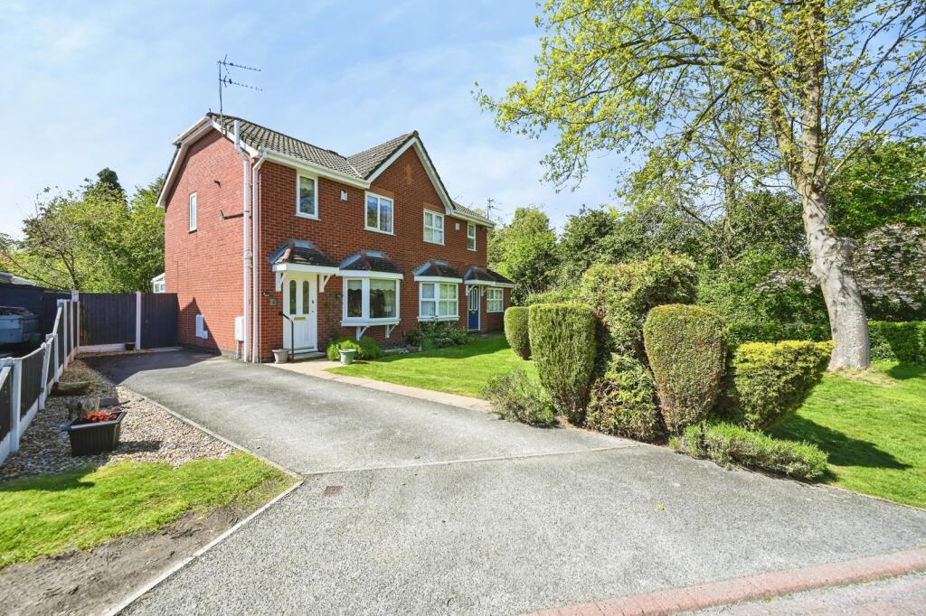 Main image of property: Grange Farm Close, Great Sankey, Warrington, Cheshire, WA5