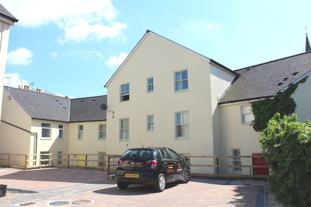Main image of property: Kingston Court, Taunton, TA2