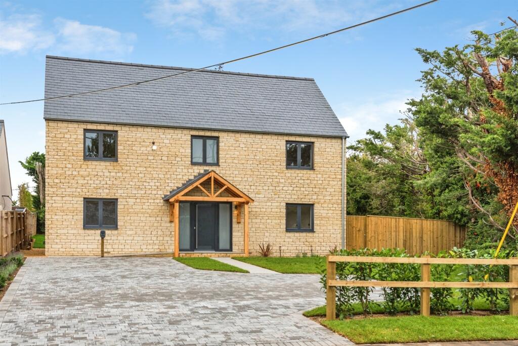 Main image of property: Well Lane, Curbridge, Witney