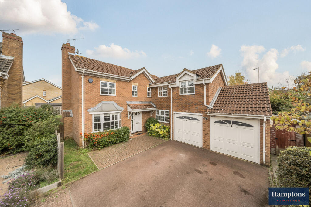 5-bed detached on Honeysuckle Close, Hertford, SG13, £900,000
