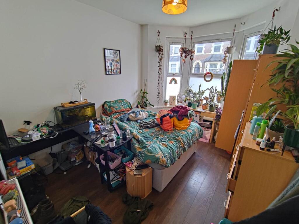 Main image of property: Lisvane Street, Cathays,