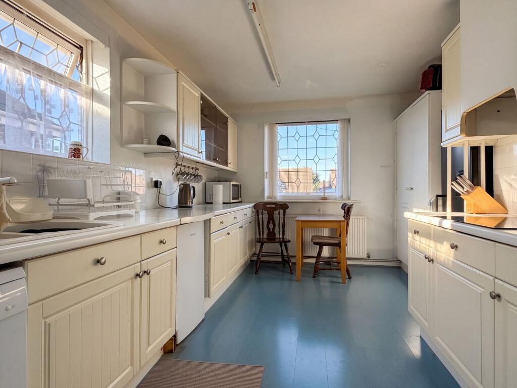 House in New Forest, Hythe and Dibden - View 4