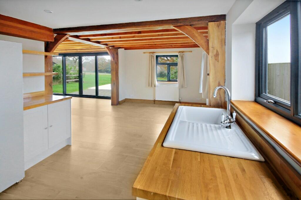 House in Tonbridge - More