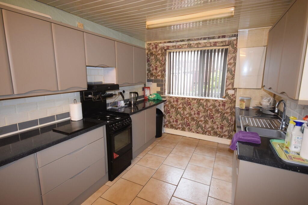 Low Moor Terrace, Barrow-in-Furness photo 5