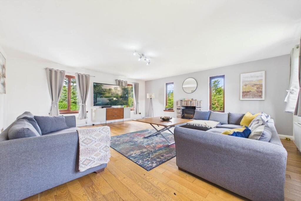House in Falkirk - View 4