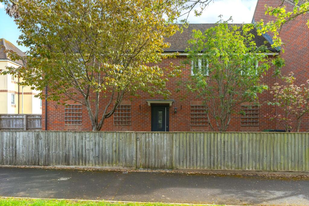 Main image of property: Werrell Drive, Boars Hill, OX1