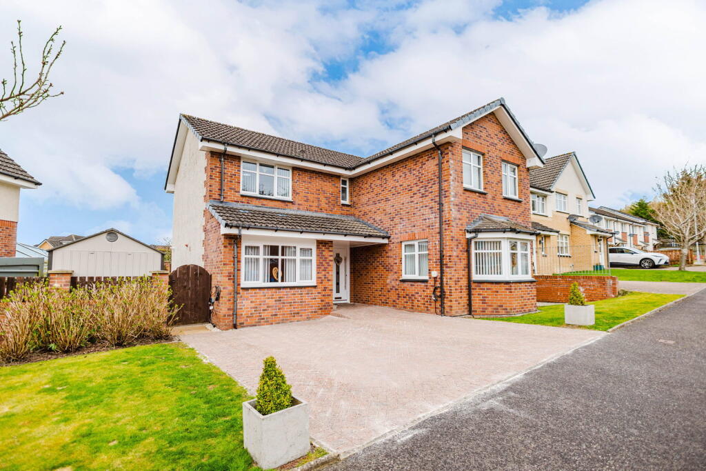 Main image of property: Limekiln Wynd, Mossblown, Ayr, KA6 5BE