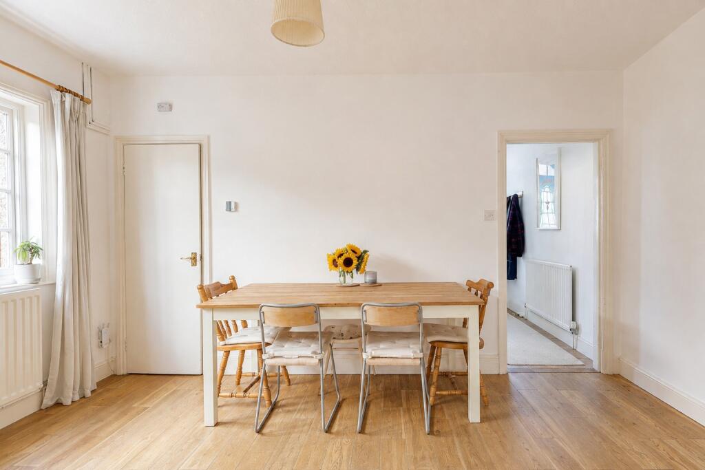 House in Southampton - View 3