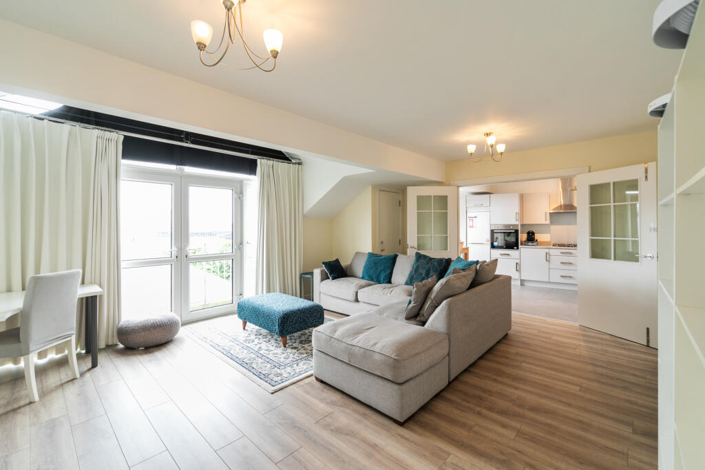 Apartment in Belfast - View 4