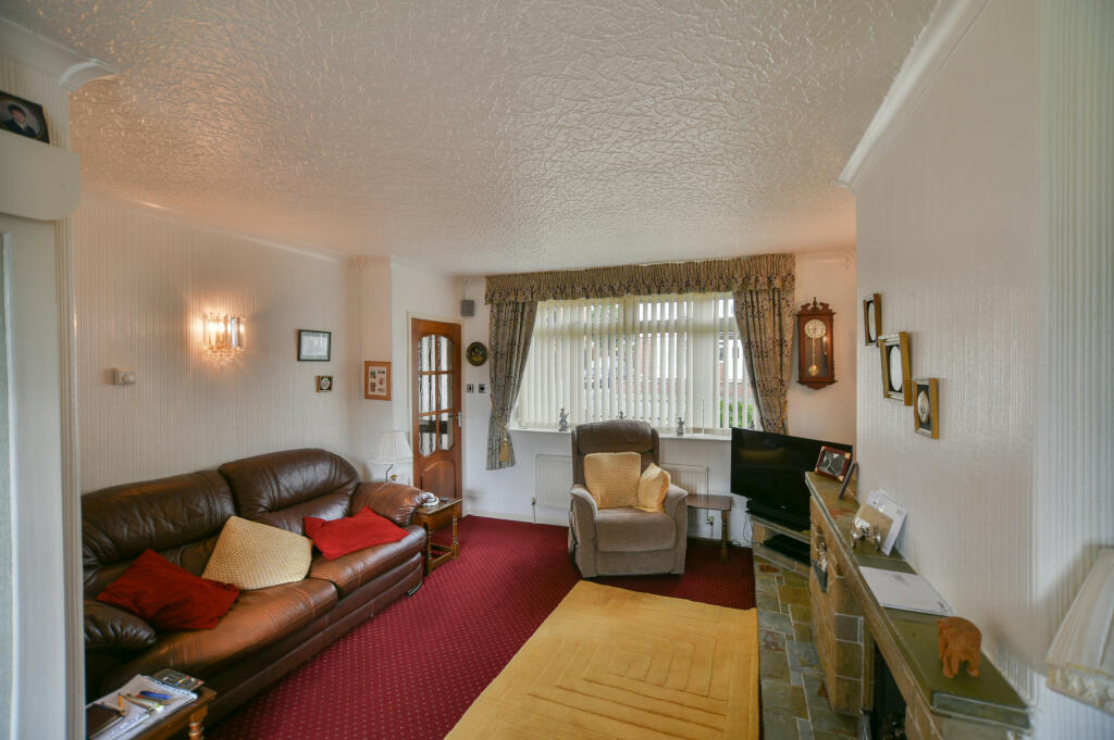 Park Avenue, Cheadle Hulme photo 3