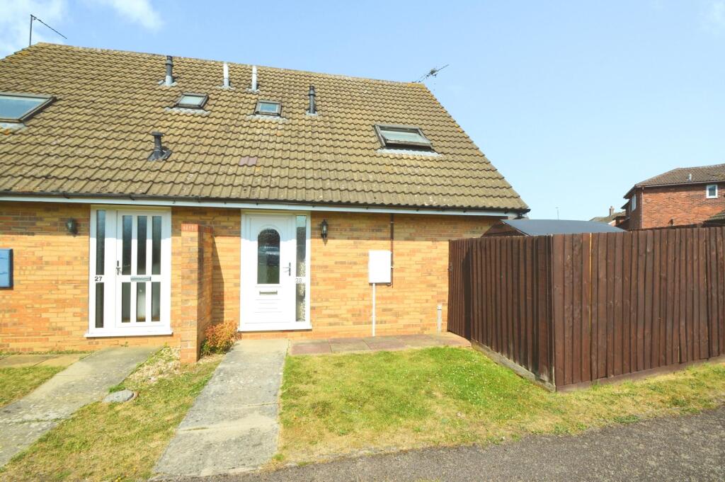 Main image of property: Deerfield Close, Buckingham, MK18