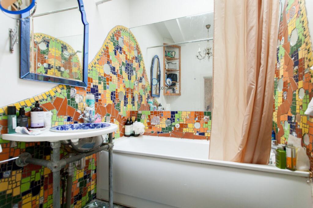 Apartment in London, Stoke Newington - View 4