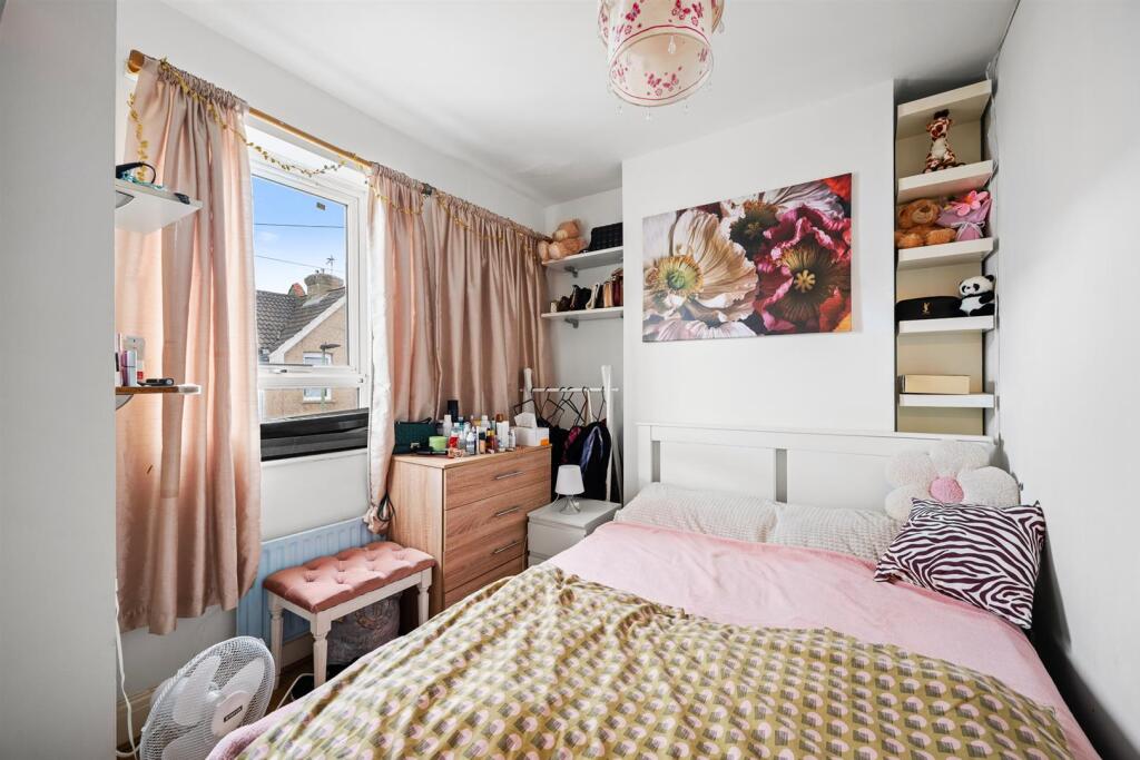 House in London - More