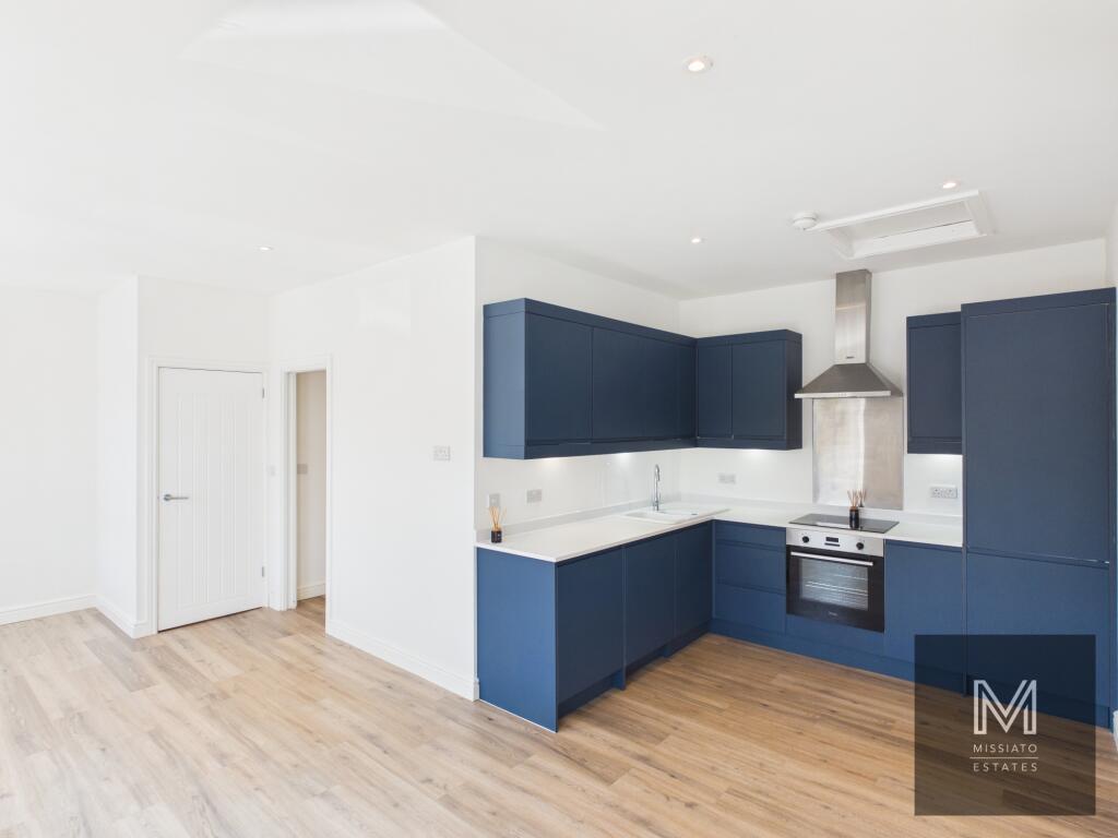 Main image of property: High Street, Thornbury, Bristol, Gloucestershire