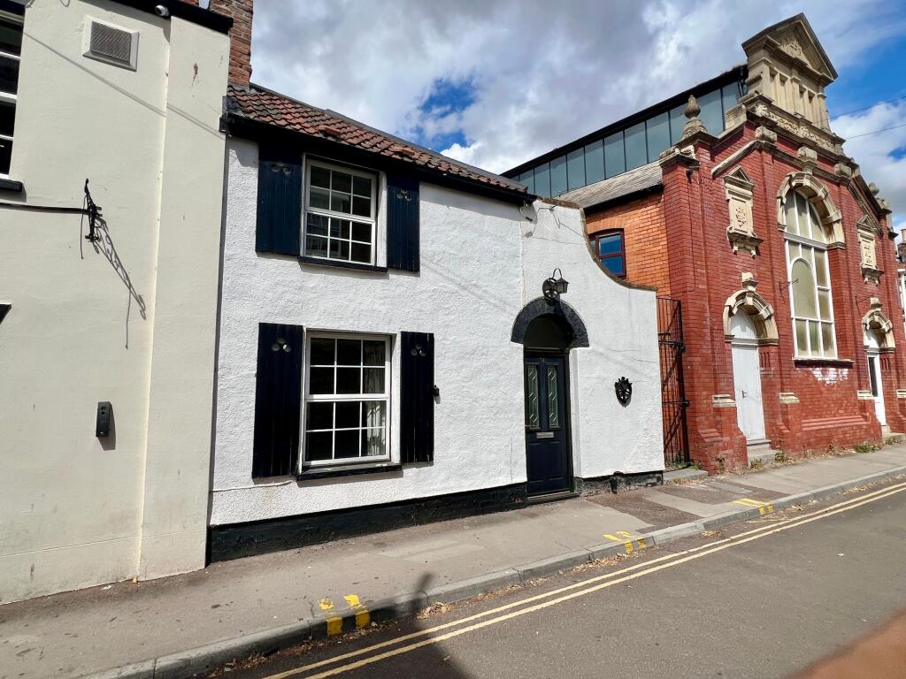 Main image of property: Middle Street, Taunton