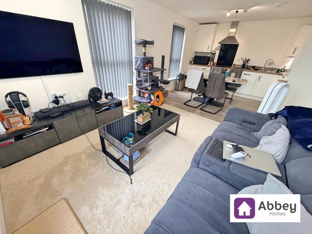 Apartment in Blaby, Lubbesthorpe - View 5