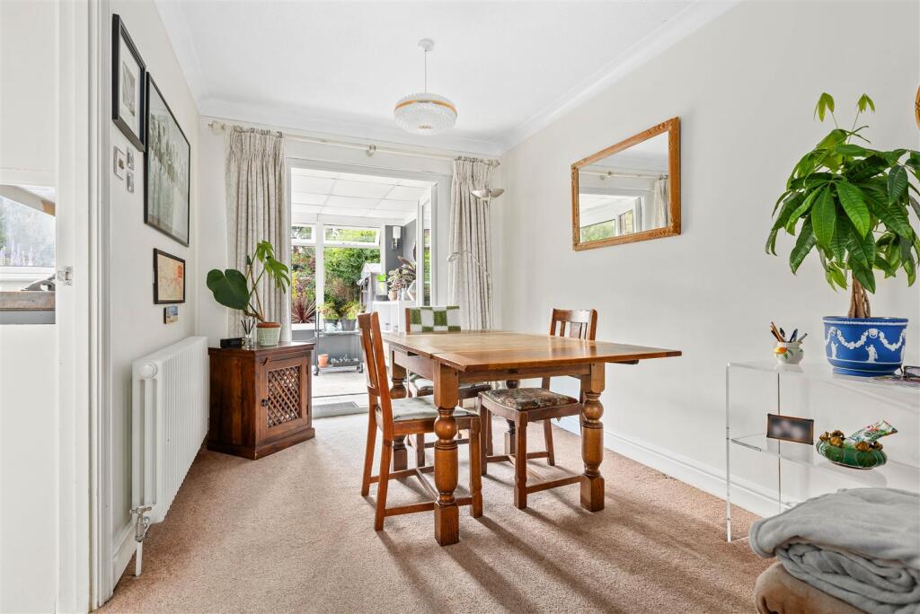 House in Stevenage - View 4