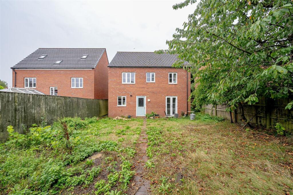 House in Wigan, Spring View - View 4