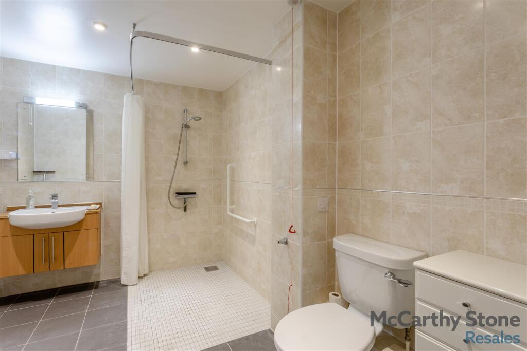 Additional image 11 of Peel Court, College Way, Welwyn Garden City, Hertfordshire, AL8 6DG