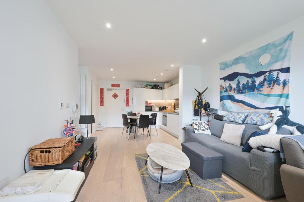 Main image of property: Pendant Court, Royal Wharf, E16