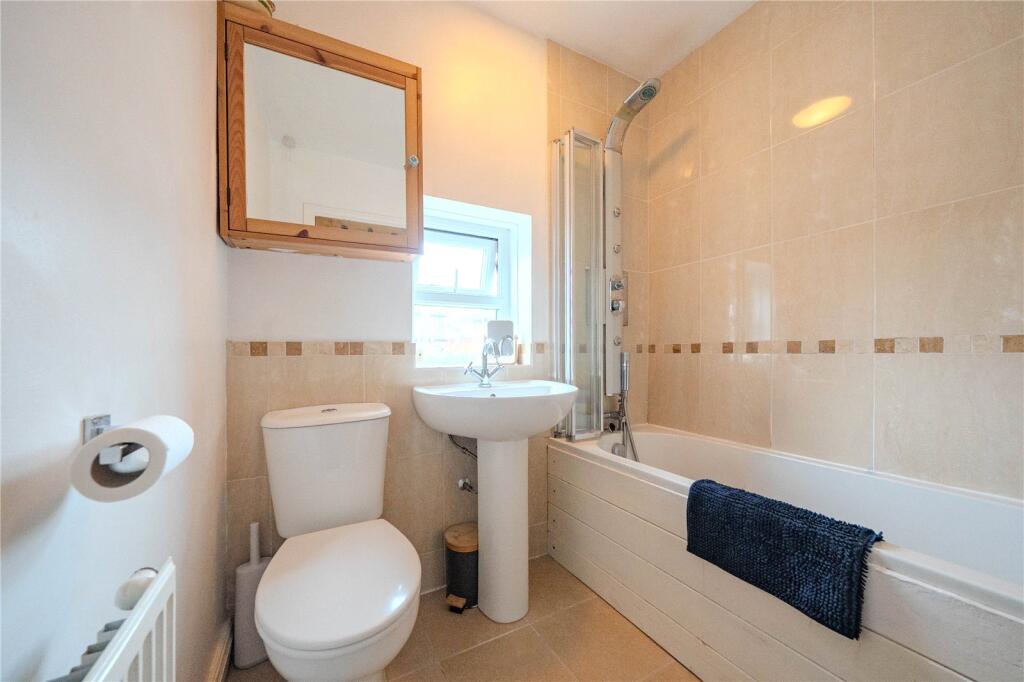 House in Leeds, West Yorkshire - More