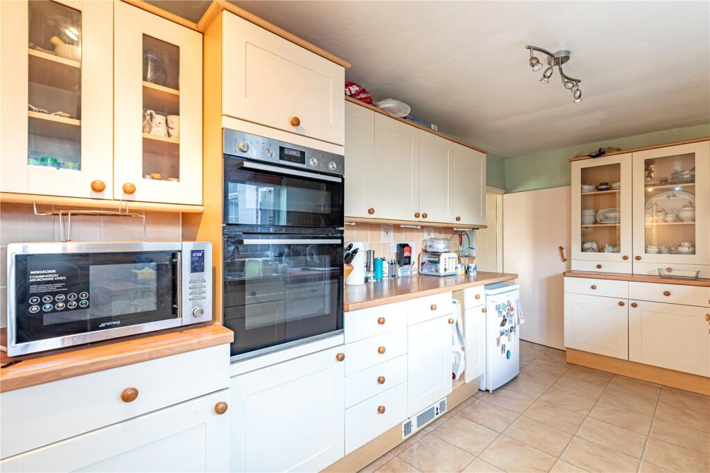 Sleight Lane, Sleight, Devizes, Wiltshire, SN10 photo 4