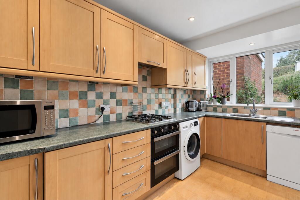 House in Downley, Buckinghamshire - View 5