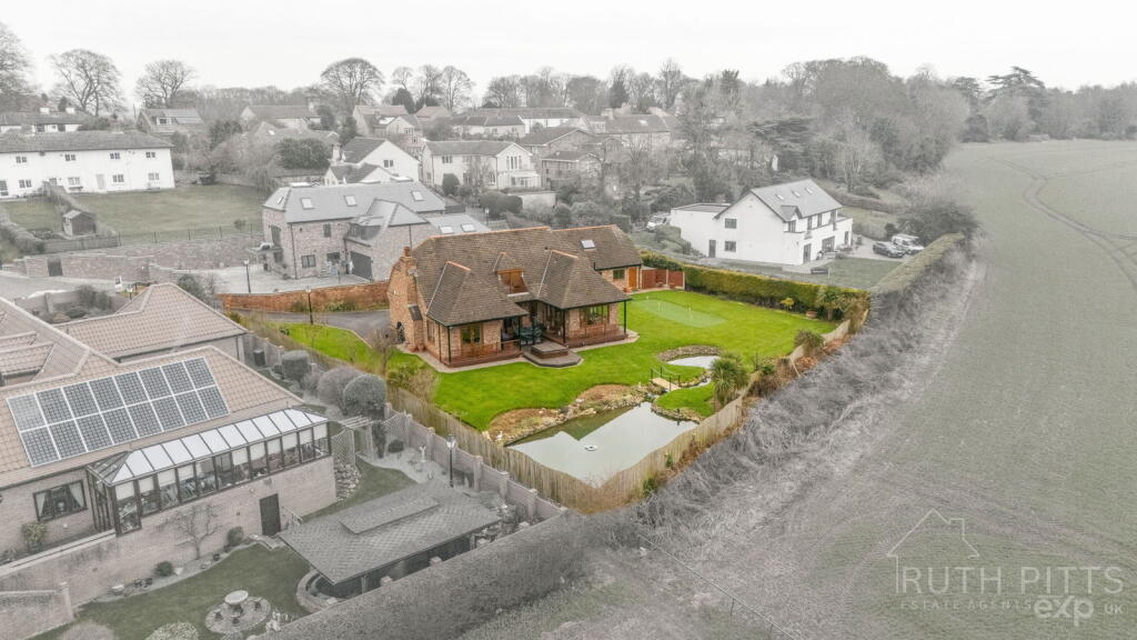 Holly Farm Court, Burghwallis, DN6 photo 2