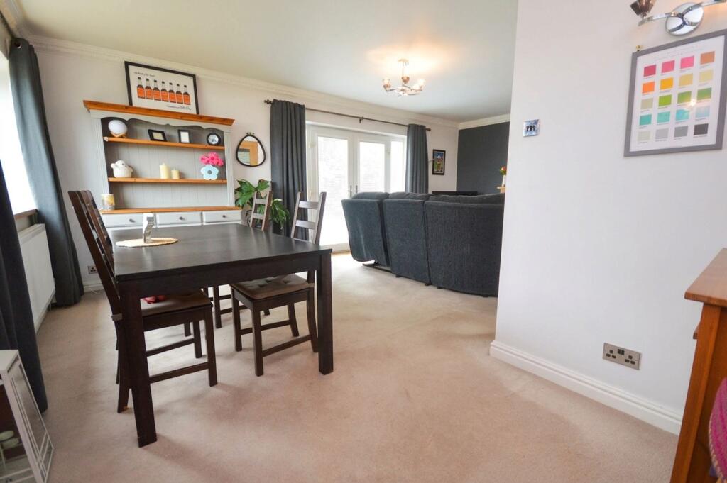 House in Rotherham, Kimberworth - View 5