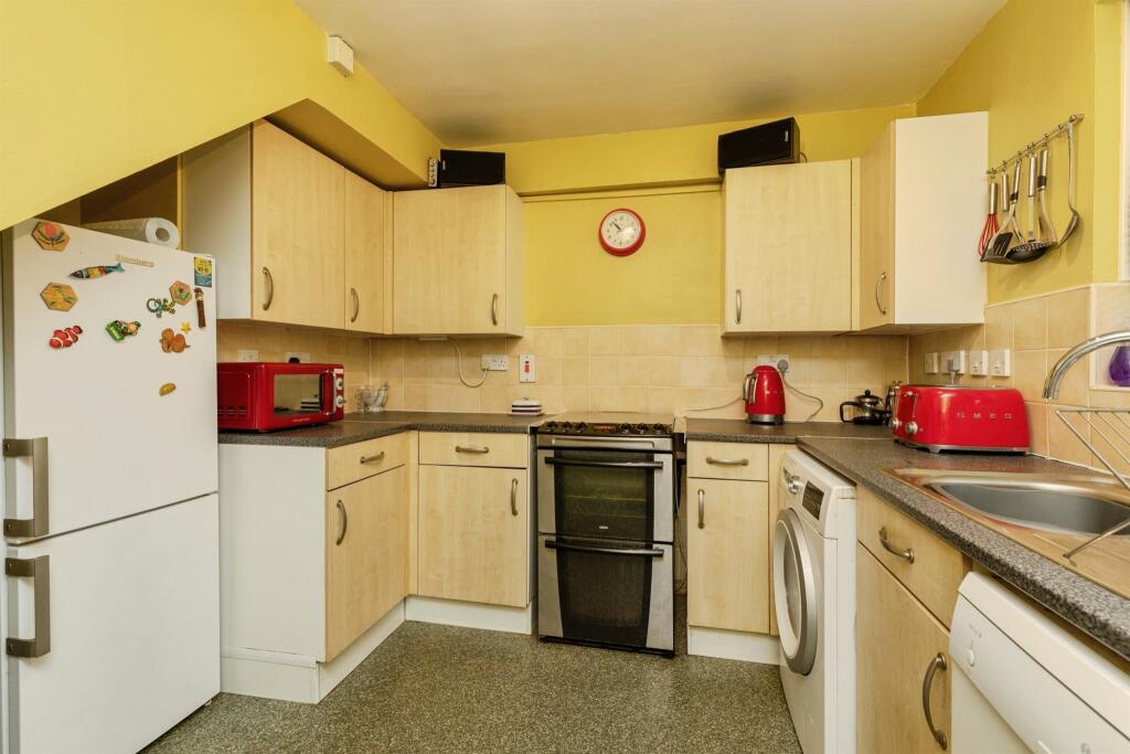 Apartment in Bath - More