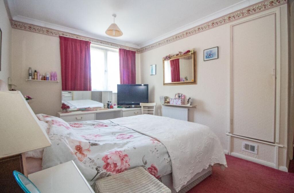 House in Waterlooville, Purbrook - View 5