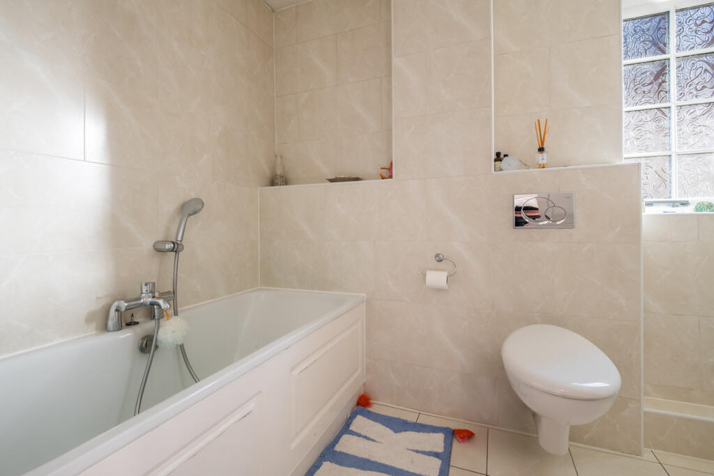 Page Heath Lane, Bromley, BR1