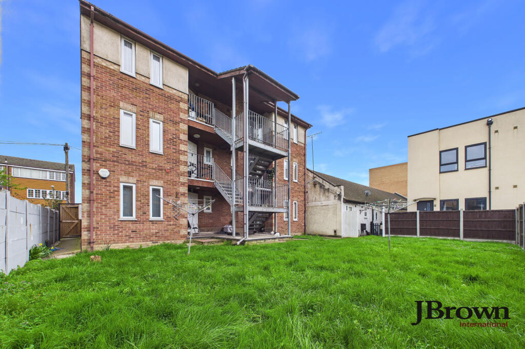 Main image of property: Melbourne Road, Tilbury, Essex, RM187AZ