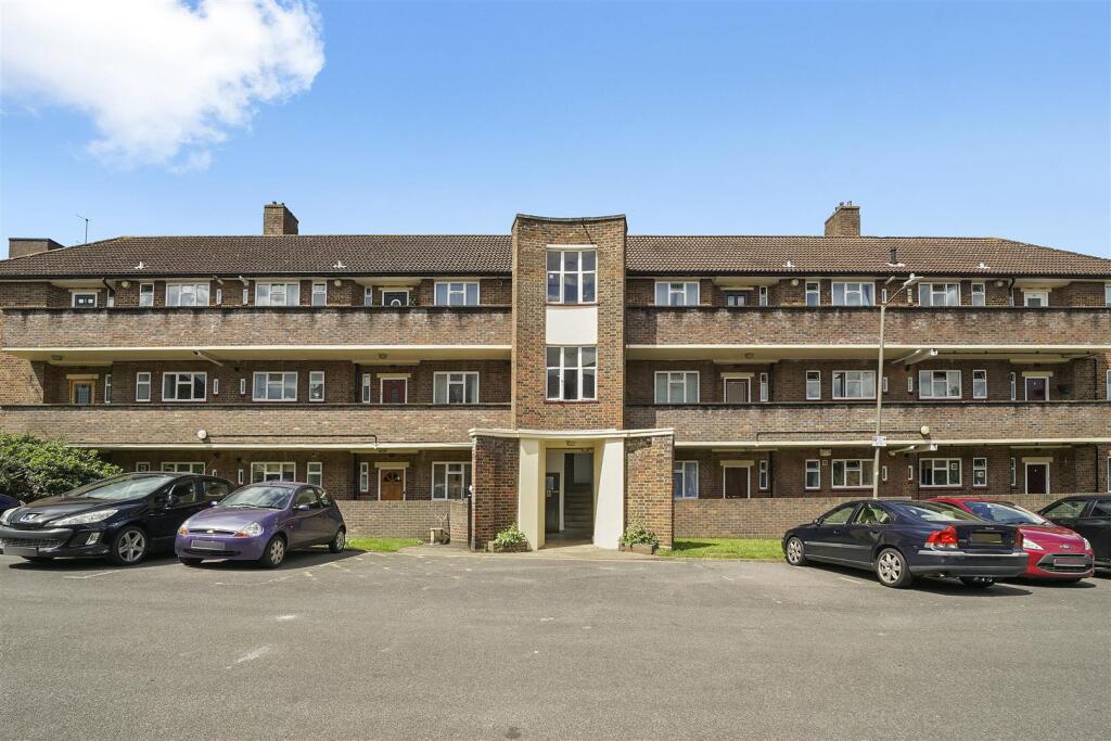 Apartment in London - View 4