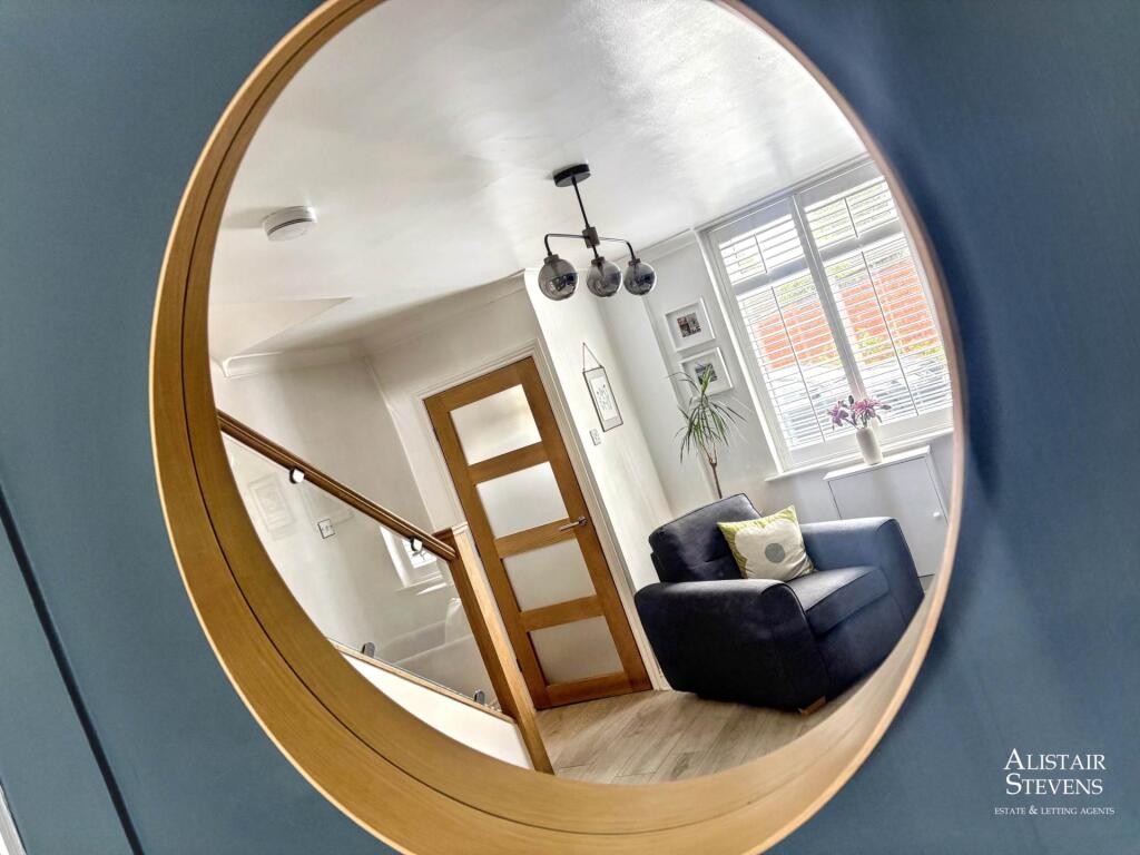 House in Oldham, Greater Manchester - View 5