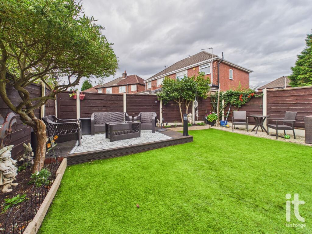 House in Stockport, Mile End, Davenport - View 5