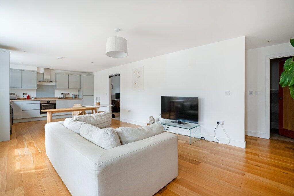 Stow Road, Moreton-In-Marsh, Gloucestershire, GL56 photo 4