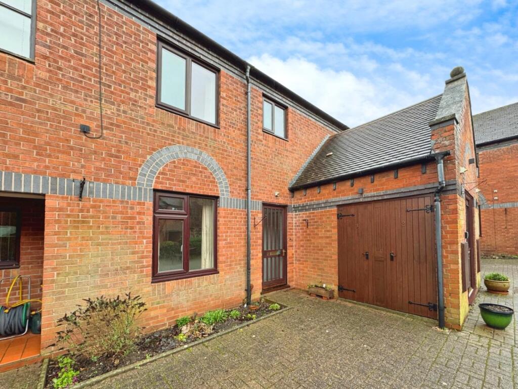 1-bed house on Cross Street, Warwick, £115,000