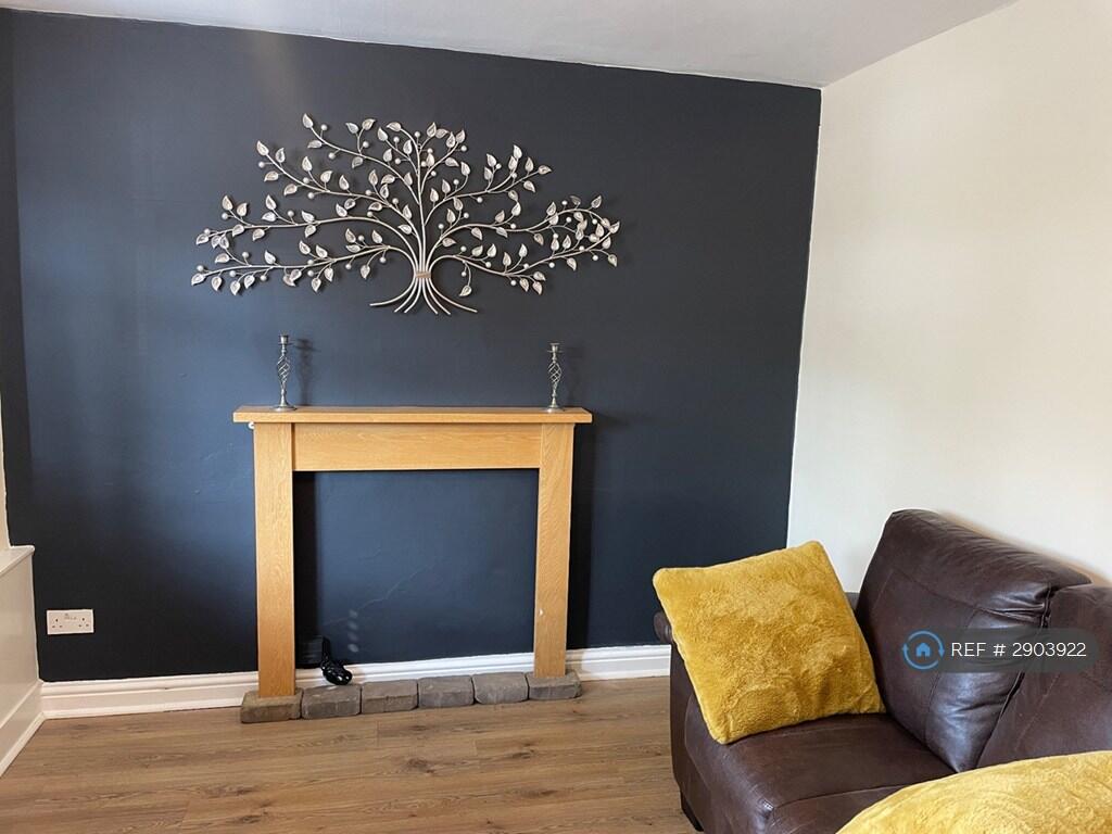 Main image of property: Timperley, Altrincham, WA15