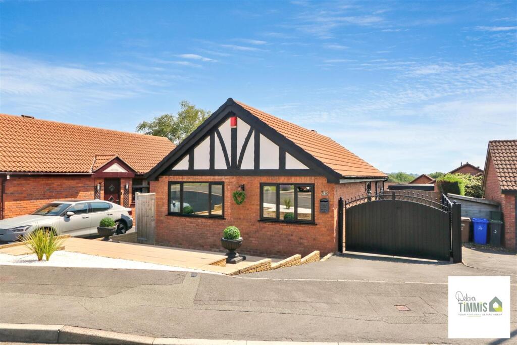 Main image of property: Earlswood Road, Birches Head, Stoke-On-Trent