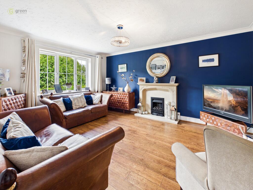Wheatsheaf Close, Sutton Coldfield, B75 photo 5