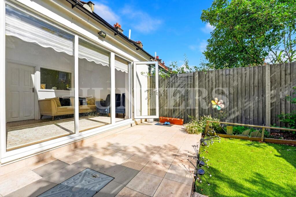 Main image of property: Hewitt Avenue, London, N22