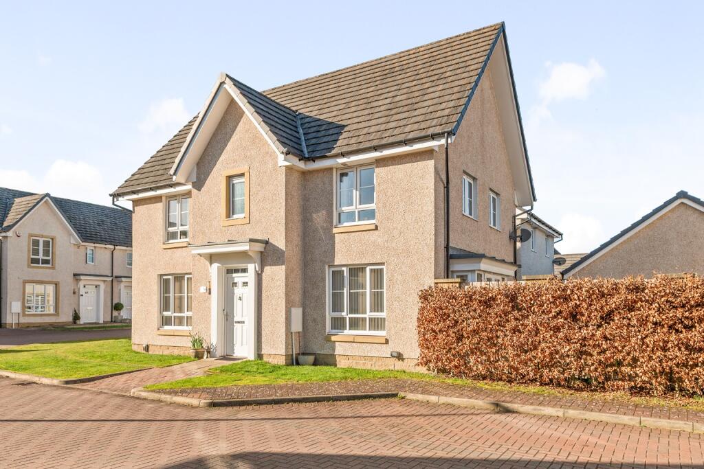 Main image of property: 35 Smeaton Drive, Bonnybridge, Falkirk, FK4 1AS