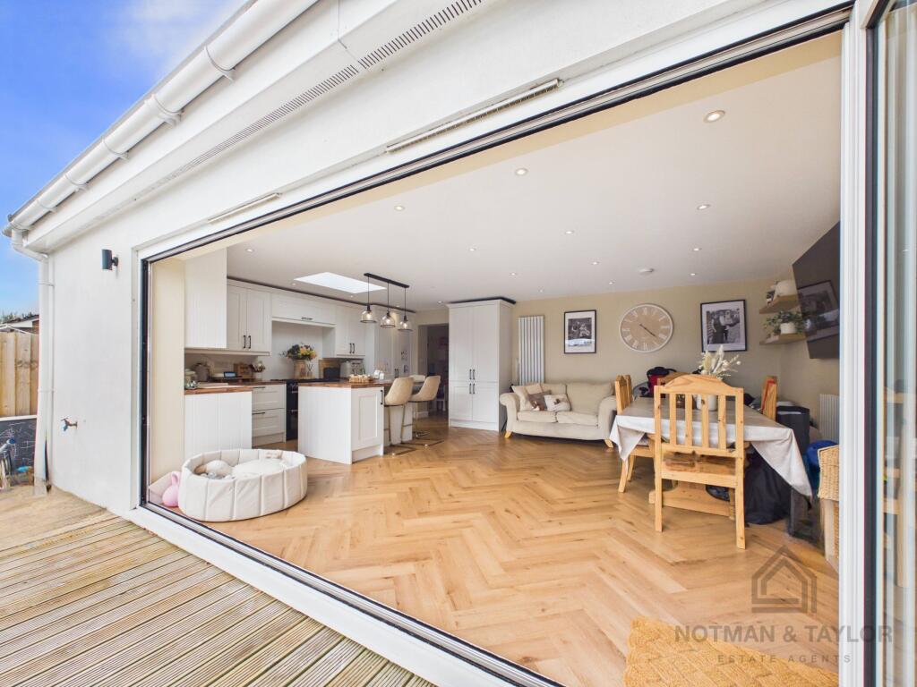 House in Torpoint - More