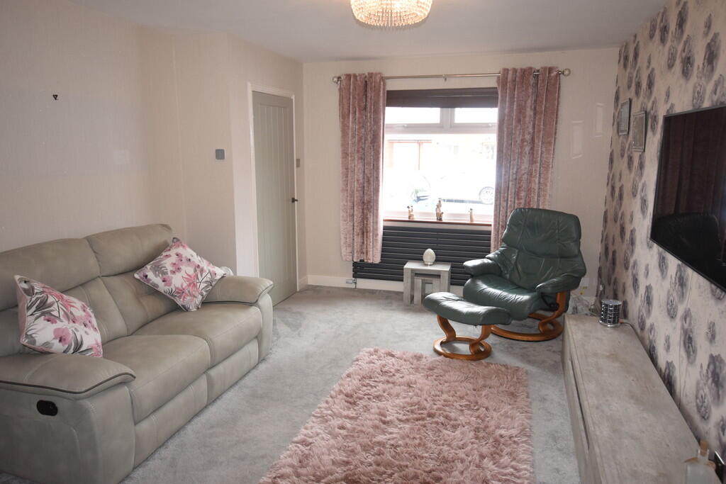 Solway Drive, Walney photo 4