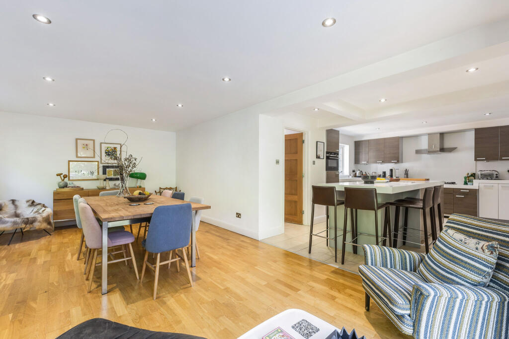 House in Hart, Long Sutton - View 5