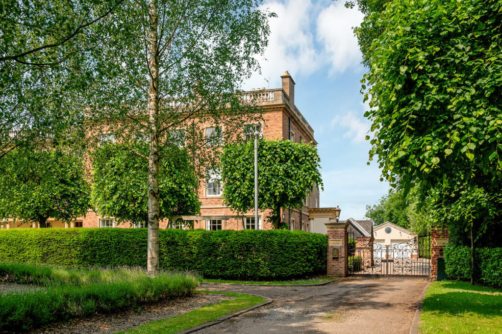 6-bed house on Holgate, Clifton Village, NG11, £2,500,000