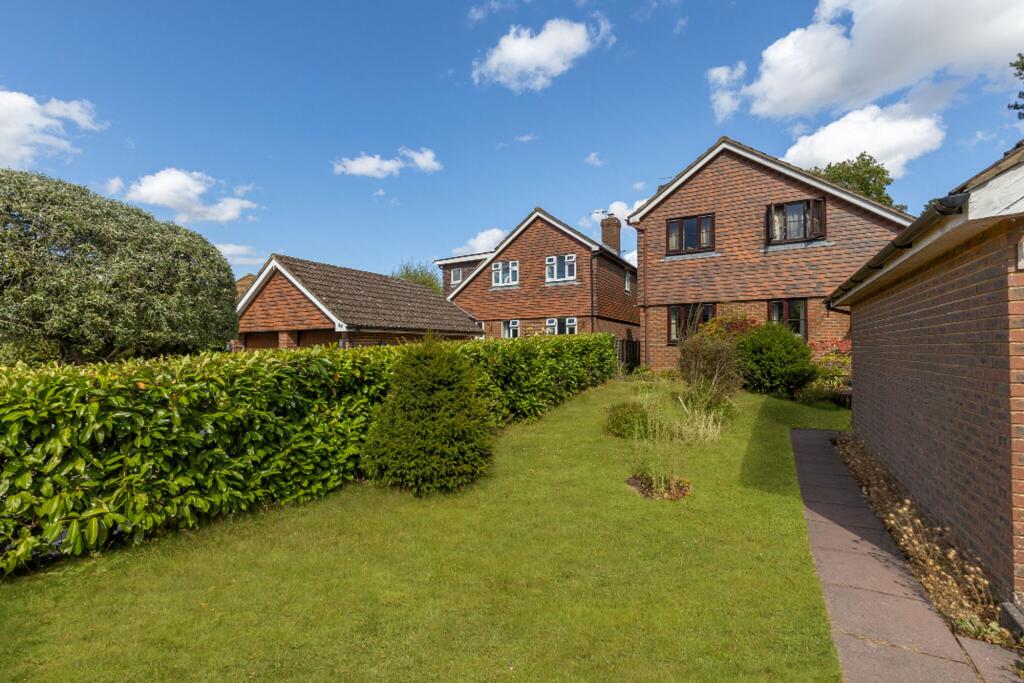 House in Tonbridge - View 5
